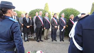 2022 11 01 TOULON HOMMAGE AUX MORTS POUR LA FRANCE CIVILS ET MILITAIRES (54)